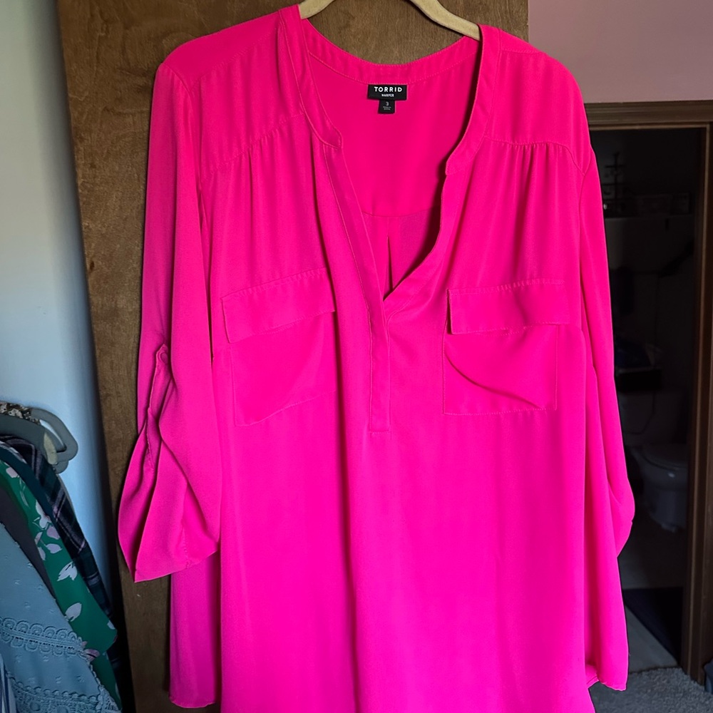 Torrid Vibrant Pink Blouse - Picture 2 of 4